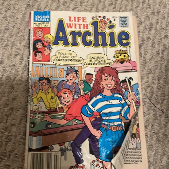 Archie’s life books 1,3,5-6 plus bonus!! - Picture 6 of 6